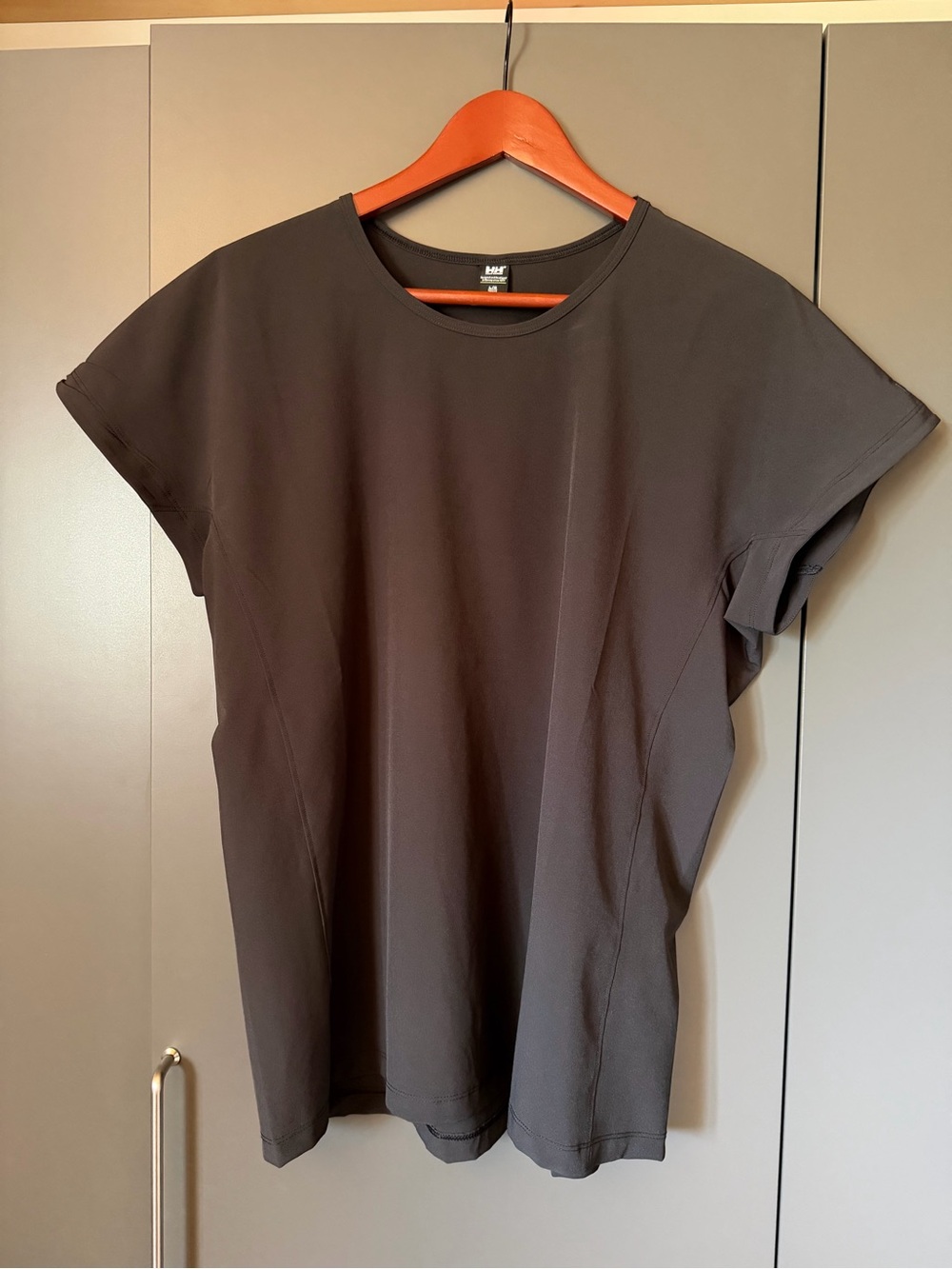 Helly Hansen Thalia Summer Performance Top Black L (NWOT)